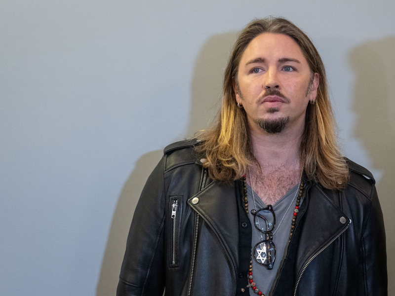 Das Verfahren gegen Gil Ofarim wurde nun endgültig eingestellt (Archivbild). - Foto: Hendrik Schmidt/dpa