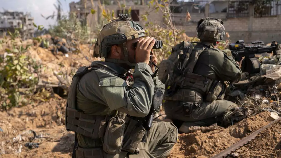 Das vom israelischen Militär zur Verfügung gestellte Foto soll israelische Soldaten während einer Bodenoperation im Gazastreifen zeigen. - Bild: ---/Israelische Verteidigungsstreitkräfte/AP/dpa