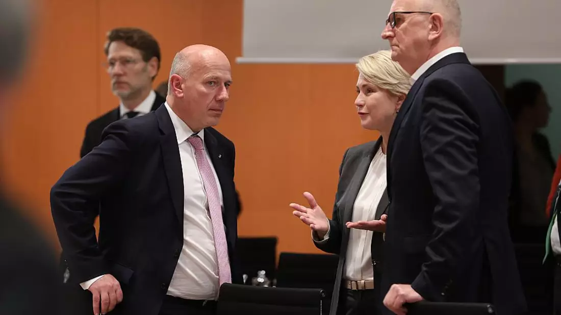 Kai Wegner, Manuela Schwesig und  Dietmar Woidke bei der MPK am 06.11.2023 - Bild: über dts Nachrichtenagentur