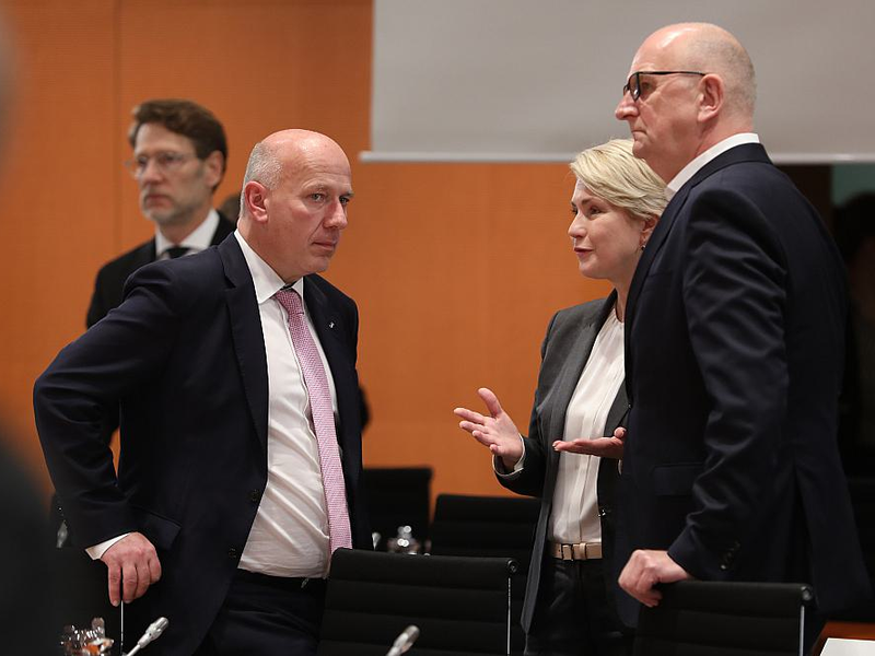Kai Wegner, Manuela Schwesig und  Dietmar Woidke bei der MPK am 06.11.2023 - Foto: über dts Nachrichtenagentur
