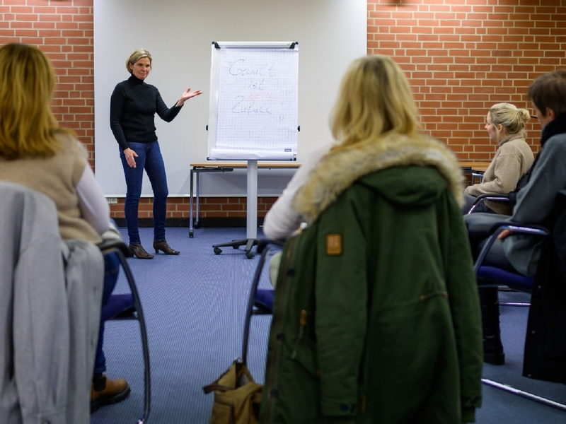 POL-LG: ++ Neue Termine im November & Dezember -> Vorträge bei der Polizei Gegen Gewalt an Frauen in Uelzen - Voranmeldung erforderlich! ++ - Foto: presseportal.de