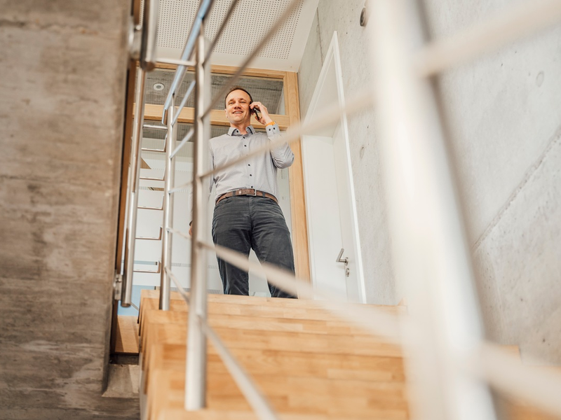 Mehr Mitarbeiter für mehr Gewinn? - Johannes Gronover klärt auf, wie Unternehmen ihre Profitabilität wirklich erhöhen - Foto: presseportal.de