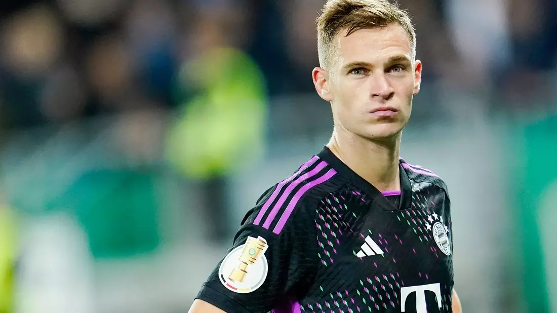 Joshua Kimmich steht im Champions-League-Spiel gegen Galatasaray Istanbul in der Bayern-Startelf. - Bild: Uwe Anspach/dpa