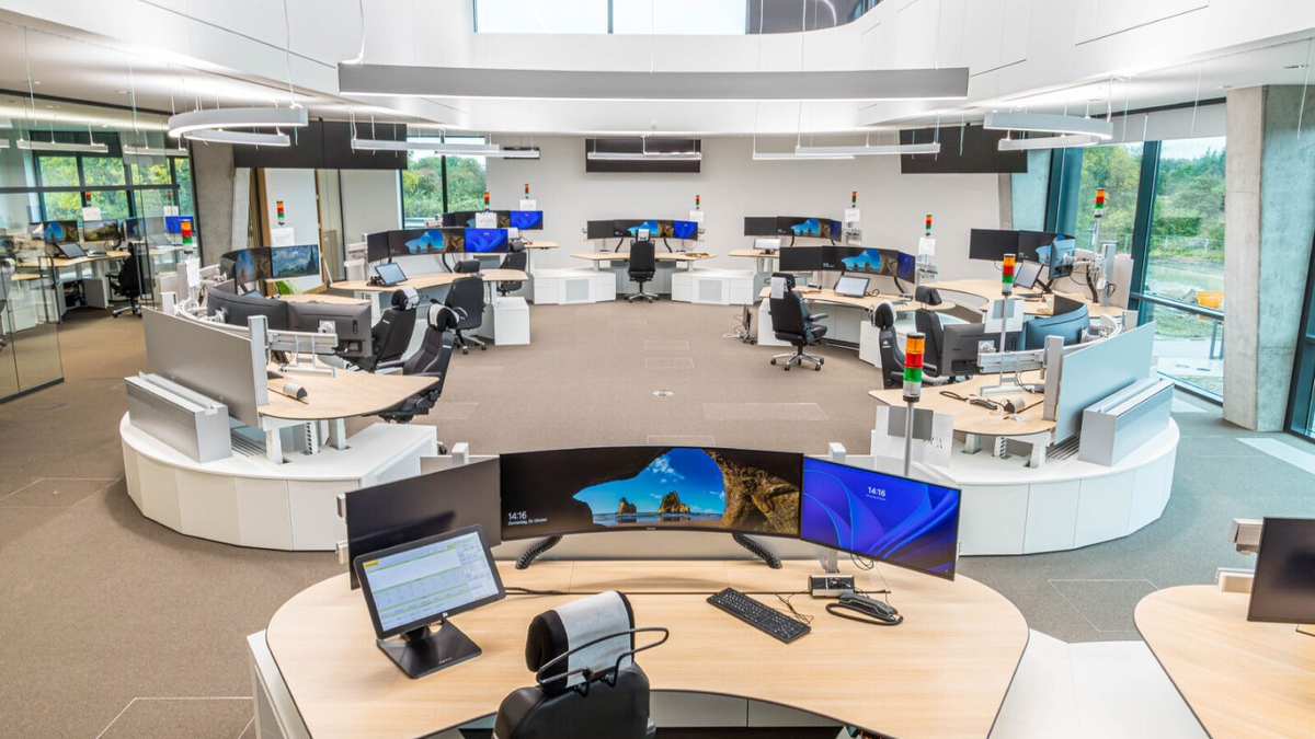 LS Nord: Harrislee: Neue Kooperative Regionalleitstelle Nord nimmt ihren Betrieb auf - Foto: presseportal.de