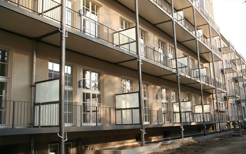 Bauantrag, Genehmigungen und Planung: Das muss man unbedingt beachten, bevor man einen Balkon anbaut - Foto: presseportal.de