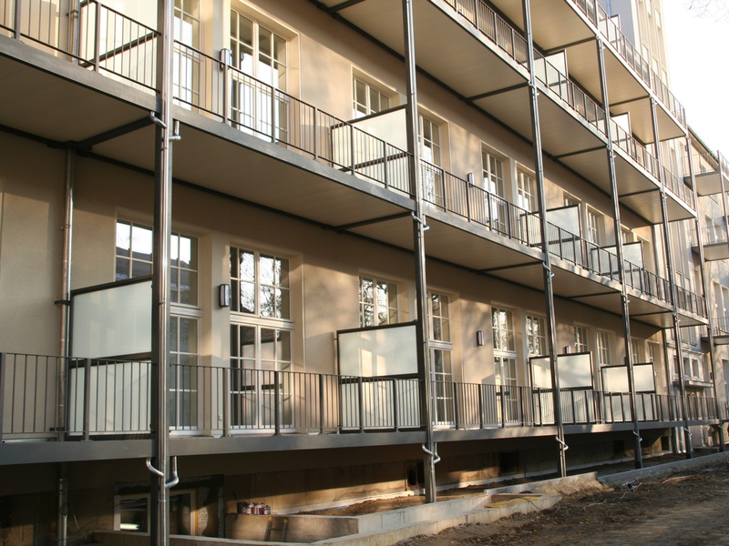 Bauantrag, Genehmigungen und Planung: Das muss man unbedingt beachten, bevor man einen Balkon anbaut - Foto: presseportal.de