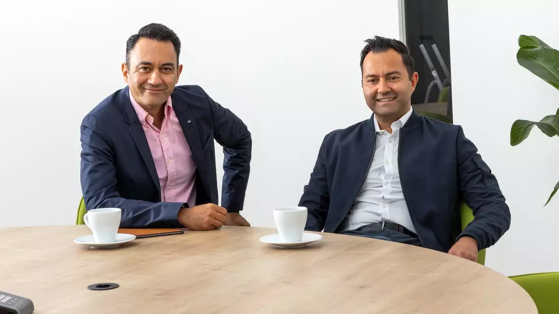 Wie sich inhabergeführte Unternehmen von der Konkurrenz abheben: Experte verrät, wie KMUs qualifizierte Fachkräfte gewinnen - Bild: presseportal.de