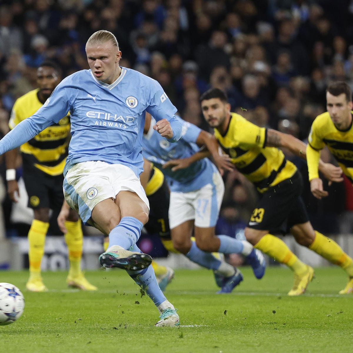 Torjäger Erling Haaland traf natürlich für Man City. - Foto: Peter Klaunzer/KEYSTONE/dpa
