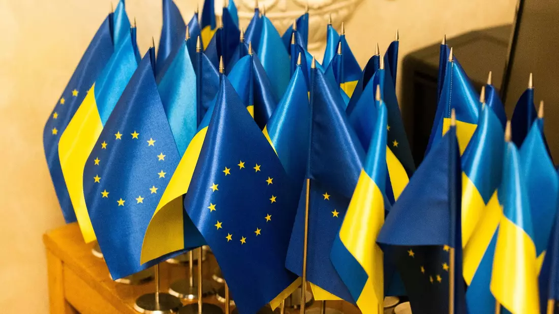 Die EU-Kommission legt einen Bericht über die jüngsten Fortschritte der Ukraine auf ihrem Weg in die EU vor. - Bild: Philipp von Ditfurth/dpa-ENR-Pool/dpa