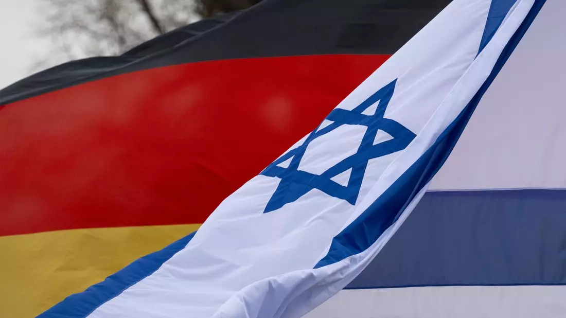 Der Großteil der bislang 218 deutschen Einzelgenehmigungen im laufenden Jahr wurde seit dem Überfall der islamistischen Hamas auf Israel am 7. Oktober erteilt. - Bild: Robert Michael/dpa