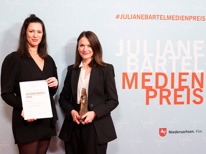 Juliane Bartel Medienpreis für NDR Podcast über Femizide in Österreich - Foto: Michael Matthey / Weiterer Text über ots und www.presseportal.de/nr/6561 / Die Verwendung dieses Bildes für redaktionelle Zwecke ist unter Beachtung aller mitgeteilten Nutzungsbedingungen zulässig und dann auch honorarfrei. Veröffentlichung ausschließlich