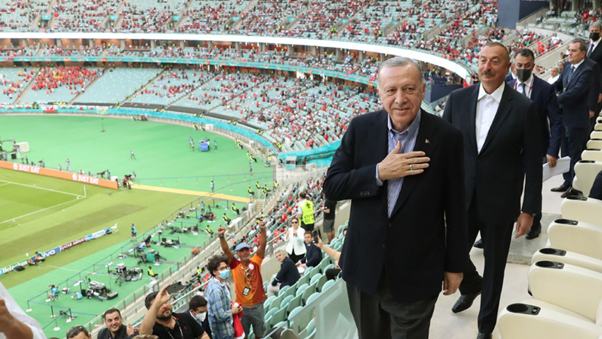 Der DFB geht derzeit nicht von einem Besuch des türkischen Präsidenten Recep Tayyip Erdogan beim Länderspiel in Berlin aus. - Foto: Mcm/Turkish Presidency/dpa