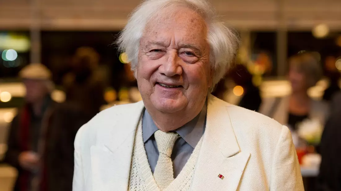 Der Regisseur Rainer Erler ist im Alter von 90 Jahren gestorben. - Bild: Tobias Hase/dpa