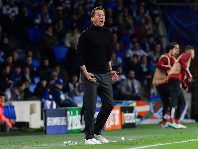 Hat mit Benfica keine Chancen mehr auf das Könisklassen-Achtelfinale: Roger Schmidt. - Foto: Alvaro Barrientos/AP