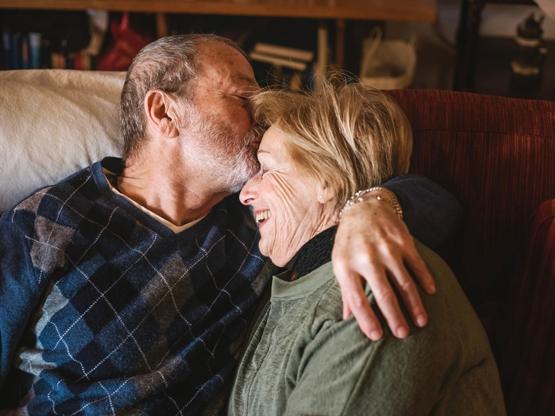 Häusliche Pflege: Wie Angehörige diese Aufgabe wuppen / Wer ein erkranktes Familienmitglied pflegt, sollte sich auch gut um sich selbst kümmern - Foto: presseportal.de
