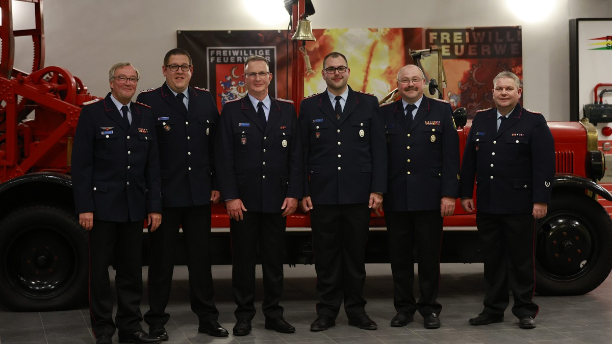 FW Celle: Ehrungen für langjährige Mitgliedschaft - Foto: presseportal.de