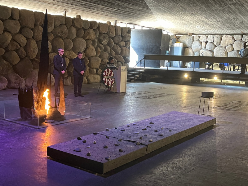 Bischof Wilmer in Israel eingetroffen - Gedenken in Yad Vashem - Foto: presseportal.de