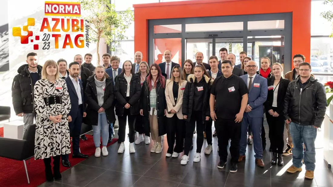 Mit der Geschäftsführung auf Tuchfühlung: Die NORMA-Zentrale öffnet ihre Türen am 14. Azubi-Tag für die besten Nachwuchstalente / Ideale Karrierechancen durch eine Ausbildung beim fränkischen Discounter - Bild: presseportal.de