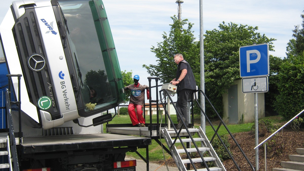 POL-VDMZ: Präventions-Aktion 