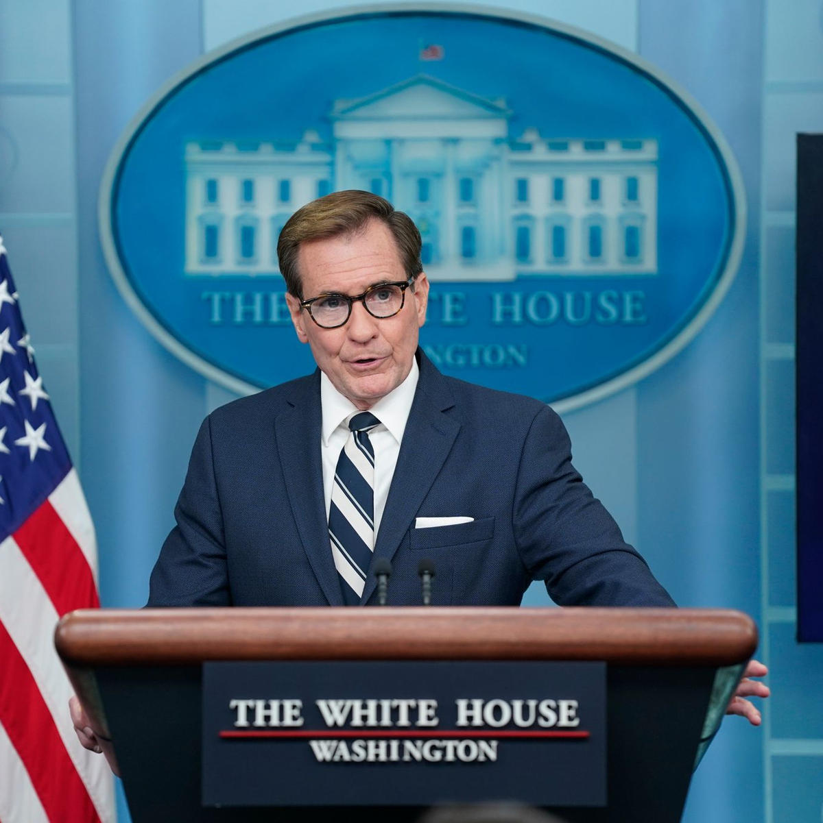 Der Kommunikationsdirektor des Nationalen Sicherheitsrates der USA, Kirby, spricht von konstruktiven Gesprächen über eine Waffenruhe. (Archivbild) - Foto: Evan Vucci/AP/dpa