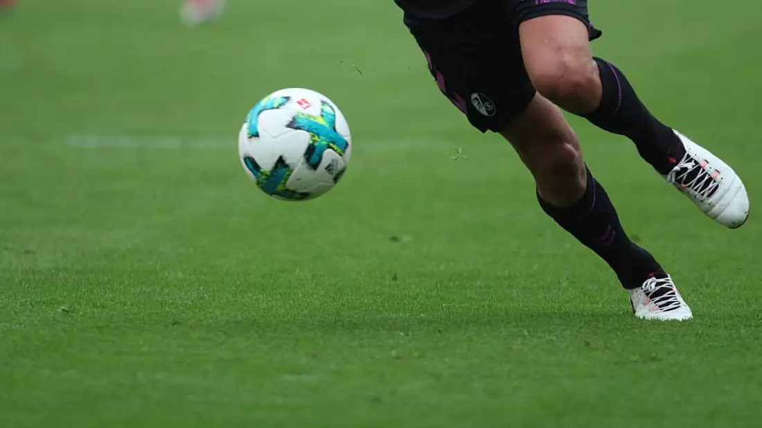 Spieler des SC Freiburg am Ball - Bild: über dts Nachrichtenagentur