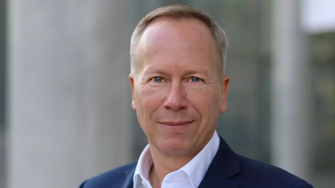 Neuer Stern am M&A-Himmel / Aus Proventis Partners München und Düsseldorf wird atares - Bild: presseportal.de