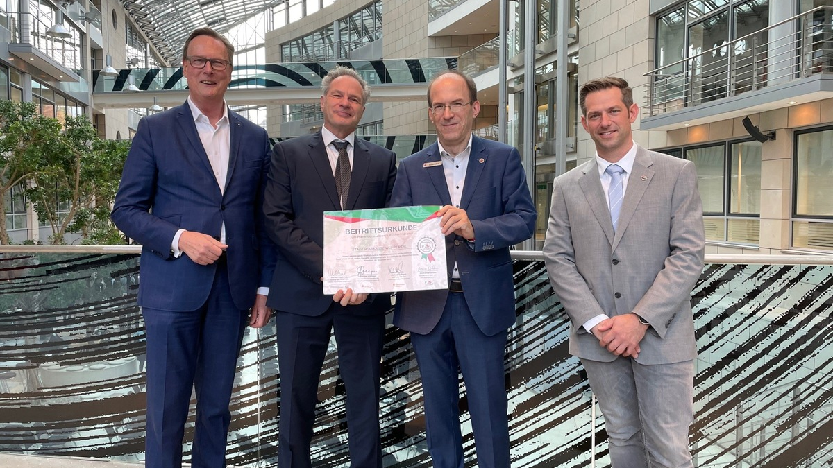 Erstes Kreditinstitut im Präventionsnetzwerk - Stadtsparkasse Wuppertal tritt #sicherimDienst bei - Foto: presseportal.de