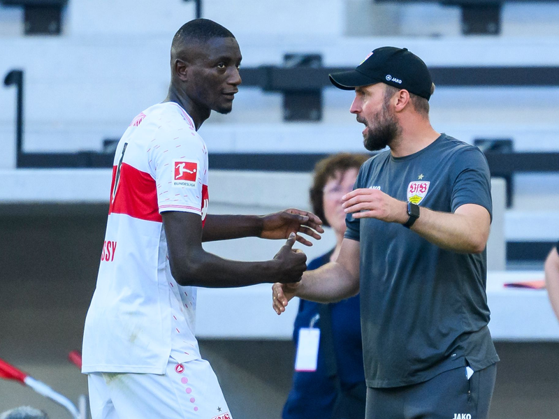 Torjäger und Trainer: Serhou Guirassy (l) und Stuttgart-Coach Sebastian Hoeneß. - Foto: Tom Weller/dpa