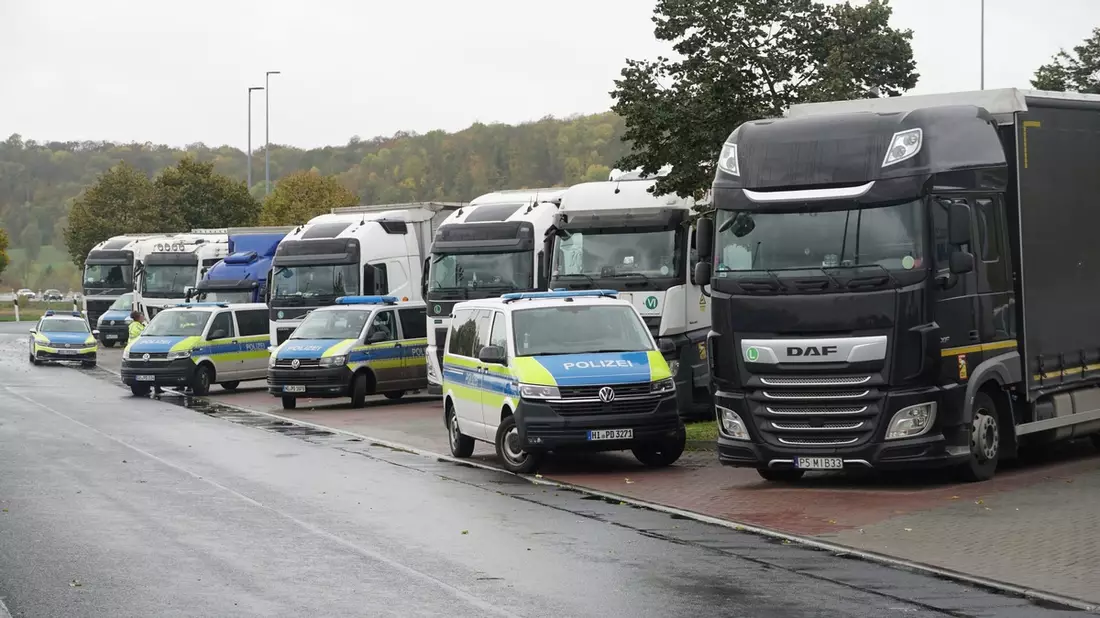 POL-GOE: Polizeidirektion Göttingen verstärkt Kontrollen im gewerblichen Güter- und Personenverkehr - Bild: presseportal.de