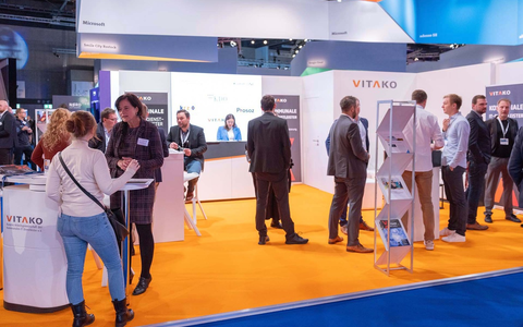 Verwaltungsdigitalisierung im Fokus: VITAKO, Bundes-Arbeitsgemeinschaft der Kommunalen IT-Dienstleister, überzeugt mit Dialogveranstaltungen und Gemeinschaftsstand bei Smart Country Convention 2023 - Foto: presseportal.de