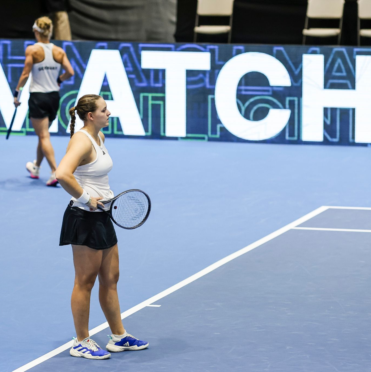 Das deutsche Team um Jule Niemeier (vorne) und Laura Siegemund musste sich auch Frankreich mit 0:3 geschlagen geben. - Foto: Frank Molter/dpa