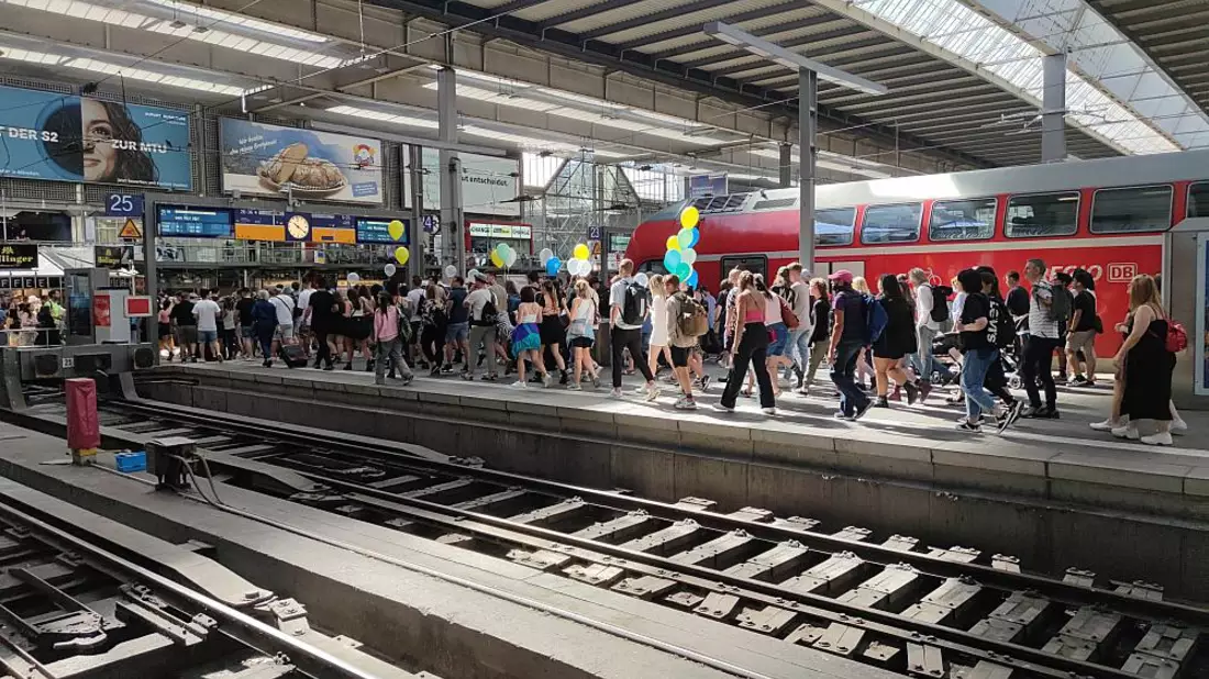 Andrang im Regionalverkehr (Archiv) - Bild: über dts Nachrichtenagentur