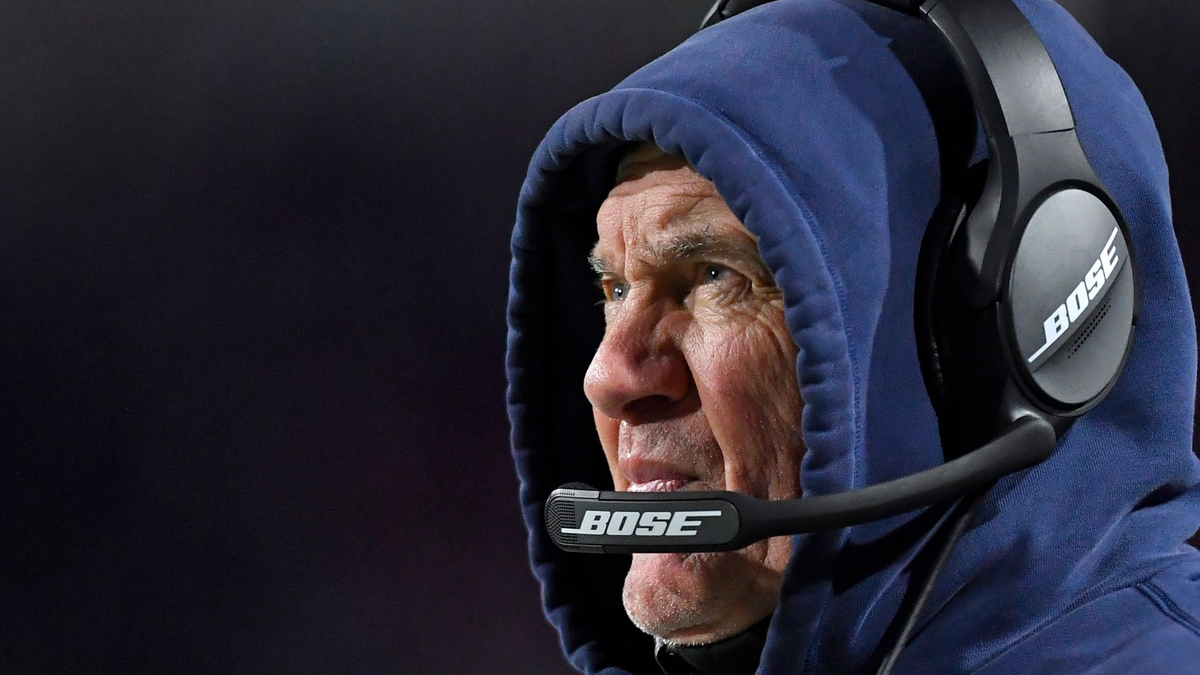 Der Trainer der New England Patriots: Bill Belichick. - Foto: Adrian Kraus/AP/dpa