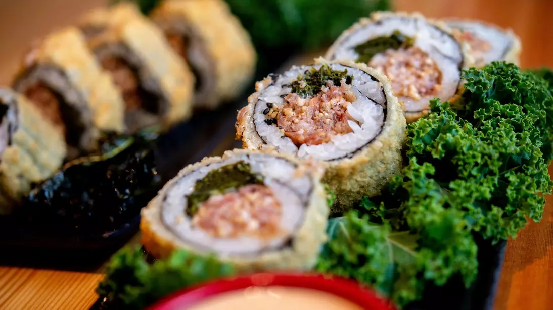Sushi mit Grünkohl und Pinkel. - Bild: Hauke-Christian Dittrich/dpa