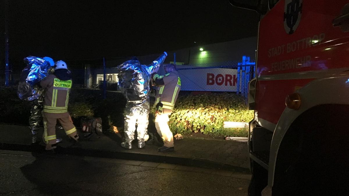 FW-BOT: Flüssiggasaustritt auf Firmengelände - Foto: presseportal.de