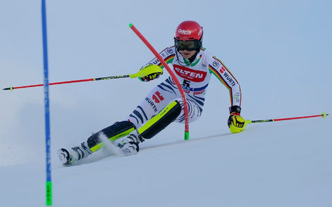 Kam auf Platz zwei beim Weltcup in Levi: Die 32-jährige Lena Dürr. - Foto: Giovanni Auletta/AP