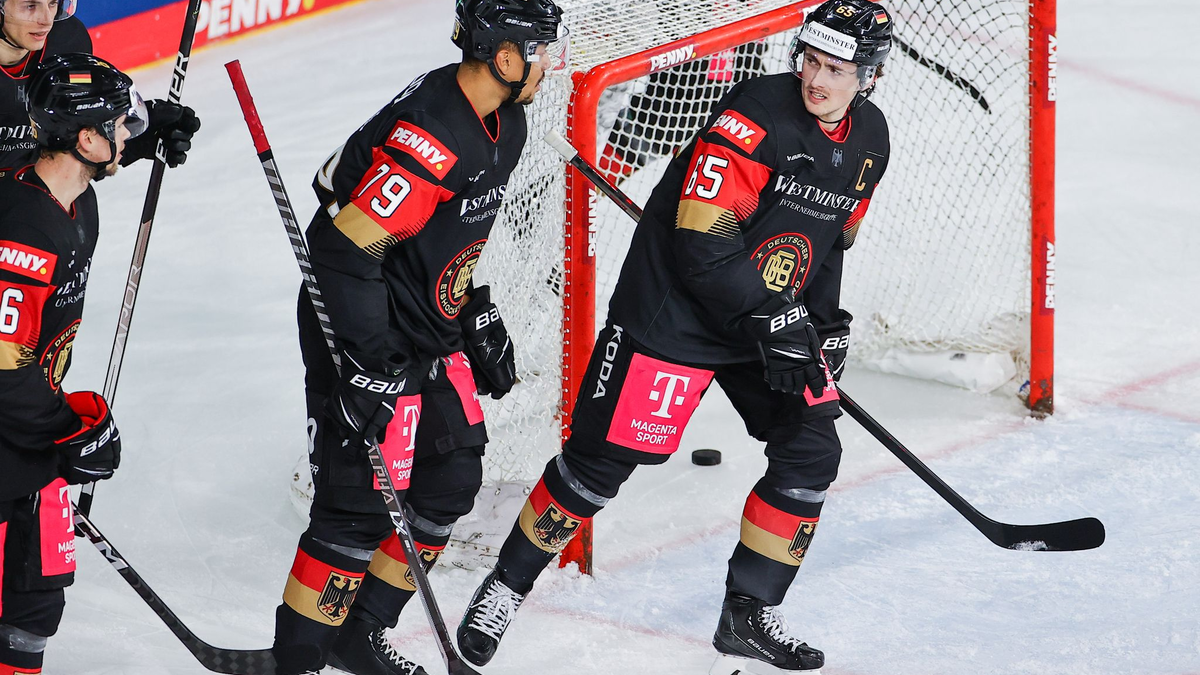 Schoss beim 5:3-Erfolg des Vizeweltmeisters gegen Österreich zwei Tore: Marc Michaelis. - Foto: Rolf Vennenbernd/dpa