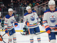 Die Edmonton Oilers haben sich mit 4:1 gegen die Seattle Kraken durchgesetzt. - Foto: Jason Redmond/AP/dpa