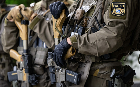 EinsatzkrĂ€fte des Spezialeinsatzkommandos (SEK) SĂŒdbayern der Bayerischen Polizei. - Foto: Lennart Preiss/dpa EinsatzkrĂ€fte des Spezialeinsatzkommandos (SEK) SĂŒdbayern der Bayerischen Polizei. - Foto: Lennart Preiss/dpa
