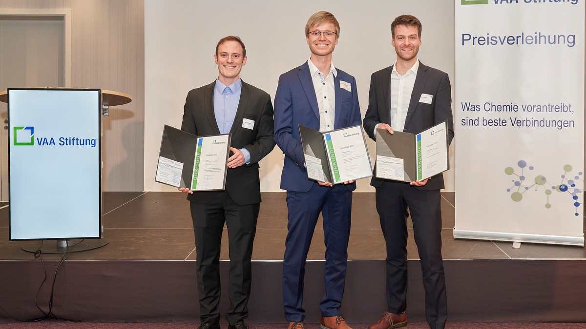 VAA Stiftung verbindet Wissenschaft und Industrie: Exzellenzpreisträger 2023 ausgezeichnet - Foto: presseportal.de