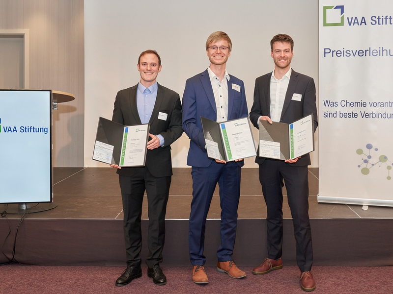 VAA Stiftung verbindet Wissenschaft und Industrie: Exzellenzpreisträger 2023 ausgezeichnet - Foto: presseportal.de
