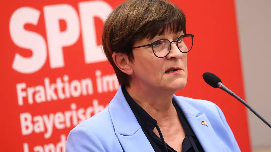Saskia Esken wird voraussichtlich wieder zur Wahl des SPD-Vorstands antreten. - Bild: Karl-Josef Hildenbrand/dpa