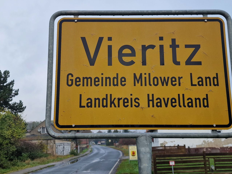 In der Gemeinde Milower Land in Brandenburg kam es zu einem Großeinsatz des SEK. - Foto: Cevin Dettlaff/TNN/dpa