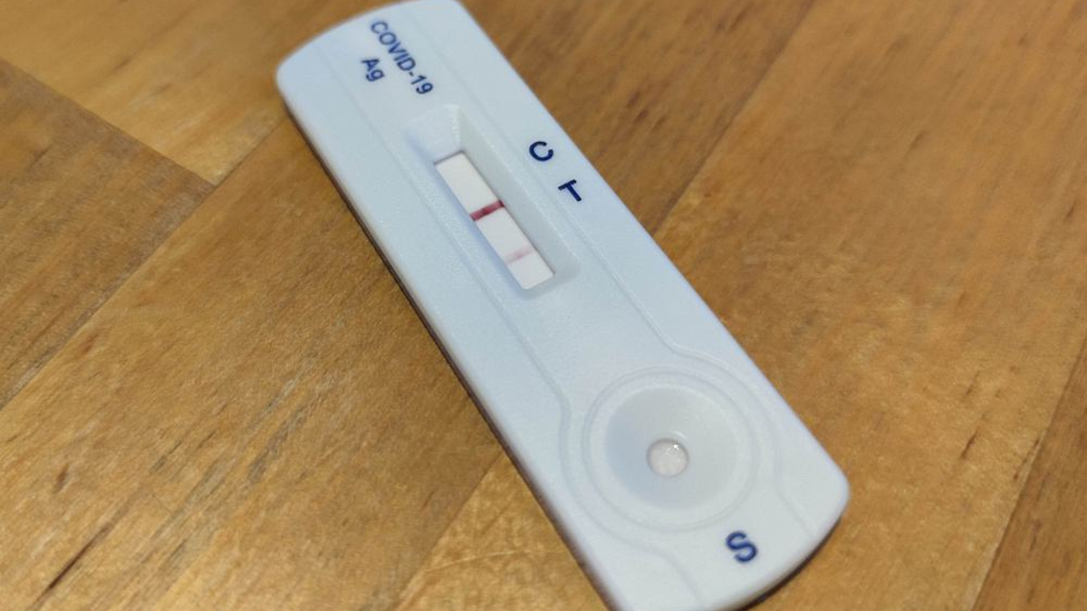 Positiver Corona-Test (Archiv) - Foto: über dts Nachrichtenagentur