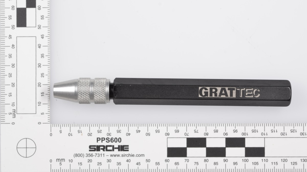 BPOL-HB: Schnittverletzungen: Mann mit Entgrater angegriffen - Foto: presseportal.de