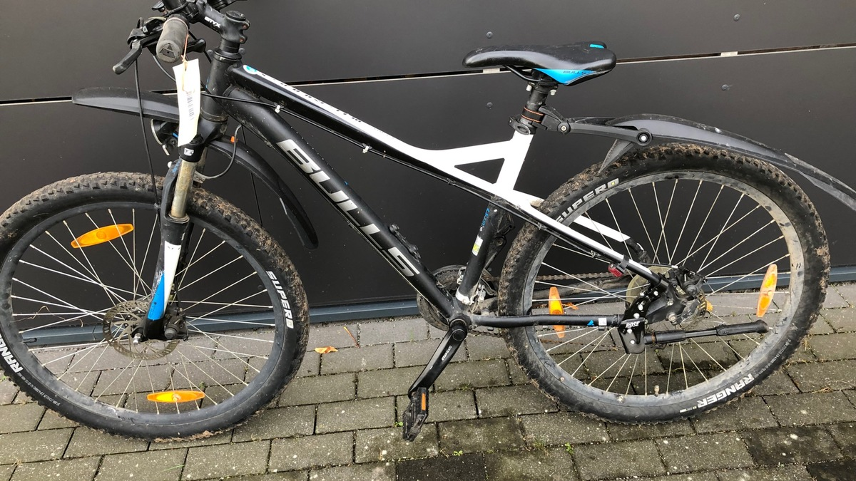 POL-BOR: Borken - Mehrere Fahrräder sichergestellt / Eigentümer gesucht - Foto: presseportal.de