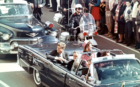 Zum 60. Todestag: 3sat zeigt JFK Revisited ? Die Wahrheit über den Mord an John F. Kennedy - Foto: presseportal.de