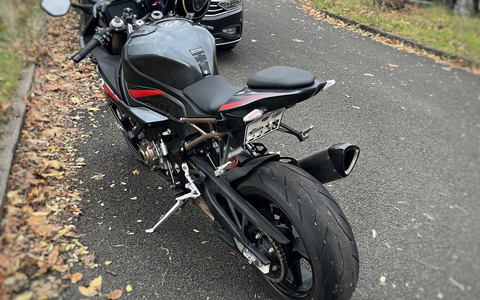 POL-OF: Weitere Meldung Bereich Main-Kinzig: Verkehrsspezialisten ziehen Biker aus dem Verkehr und stellen neben Haftbefehl zahlreiche Verstöße fest - Foto: presseportal.de