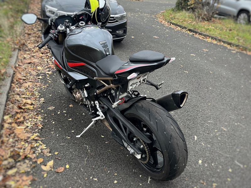 POL-OF: Weitere Meldung Bereich Main-Kinzig: Verkehrsspezialisten ziehen Biker aus dem Verkehr und stellen neben Haftbefehl zahlreiche Verstöße fest - Foto: presseportal.de