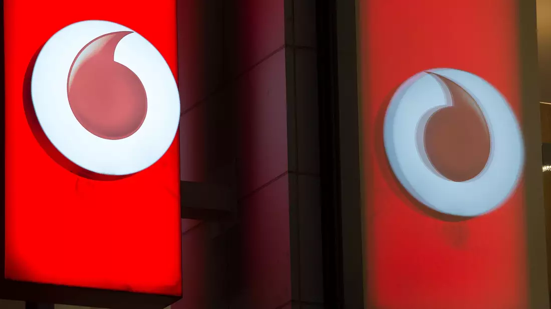Vodafone sieht sich mit einer Klage von Verbraucherschützern konfrontiert. - Bild: Rainer Jensen/dpa